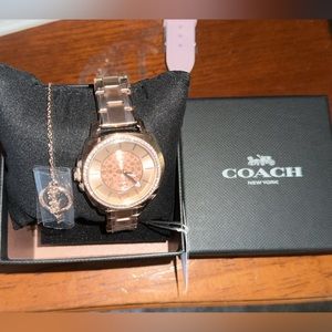 Coach watch with bracelet